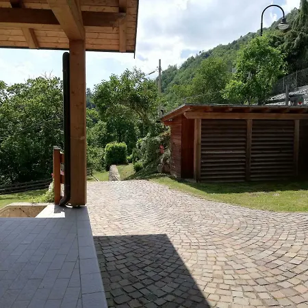 Casa Di Ronchi Lodge *